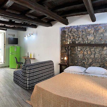 Conte'S House Apartment เชฟาลู ภายนอก รูปภาพ