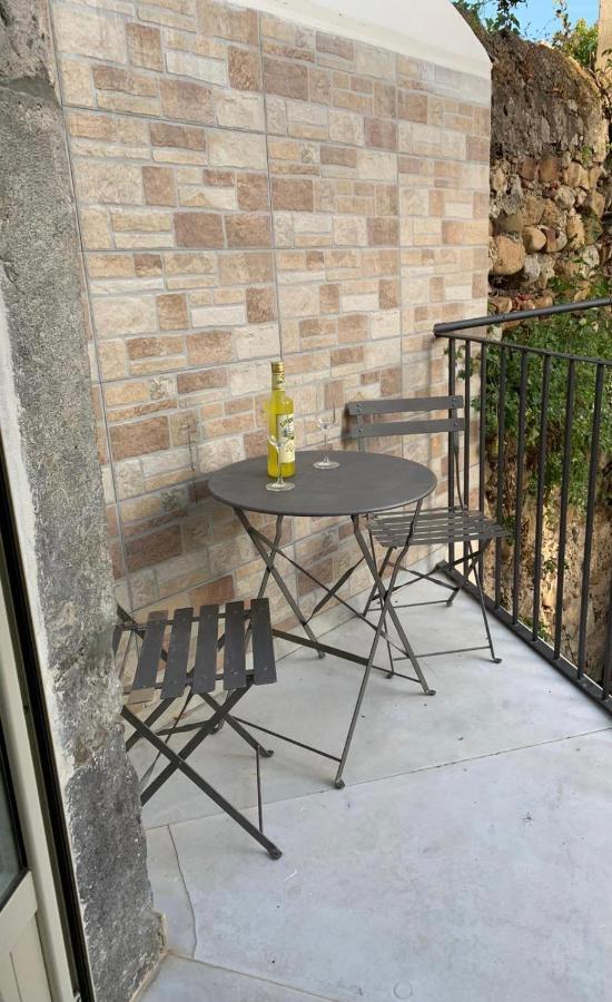 Conte'S House Apartment เชฟาลู ภายนอก รูปภาพ